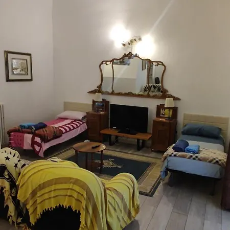 Very Central Flats By Shops Restaurants Apartament *