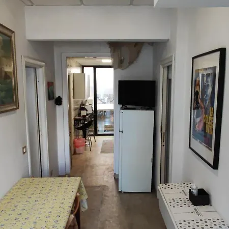 Very Central Flats By Shops Restaurants Apartment Bari